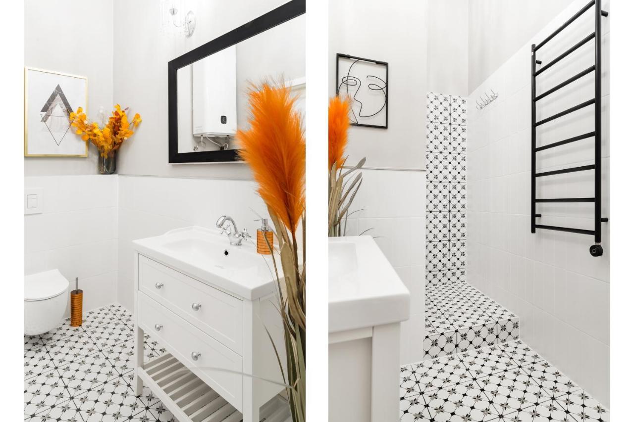 Glamorous Apartment In Heart Of Old Town Cracóvia Exterior foto