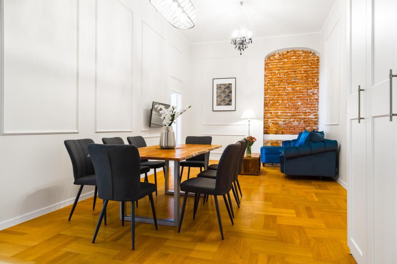 Glamorous Apartment In Heart Of Old Town Cracóvia Exterior foto