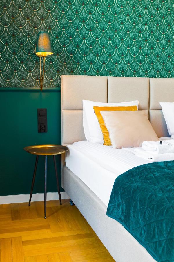 Glamorous Apartment In Heart Of Old Town Cracóvia Exterior foto